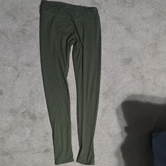 Hot Kiss Olive Green Leggings - Picture 1 of 8